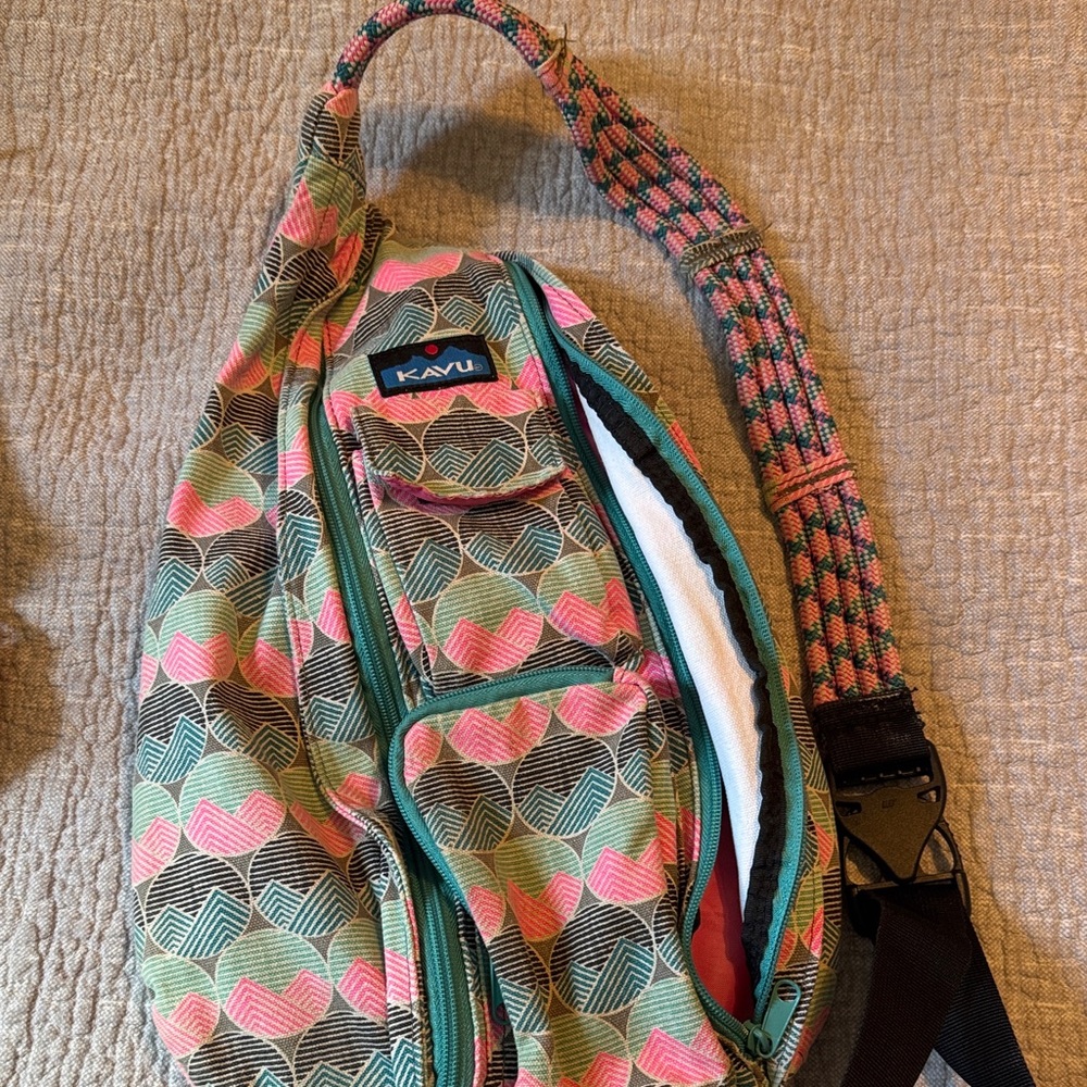 KAVU Women's Geometric Sling Bag - Green and Pink